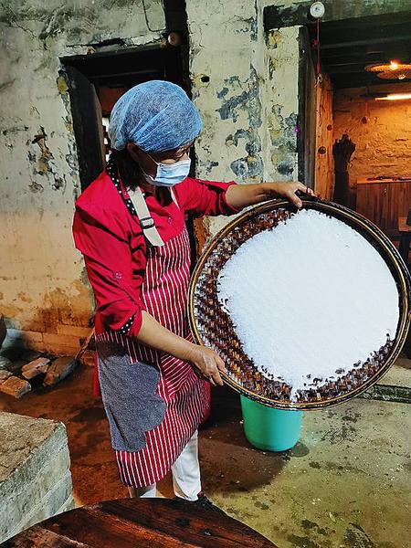 非遺簸箕粉 征服八方客榃僧村以民俗與傳統美食帶動特色旅遊發展