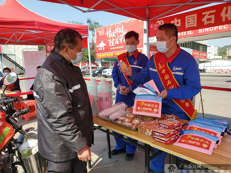 廣西：“春運驛站”溫暖過年回家路