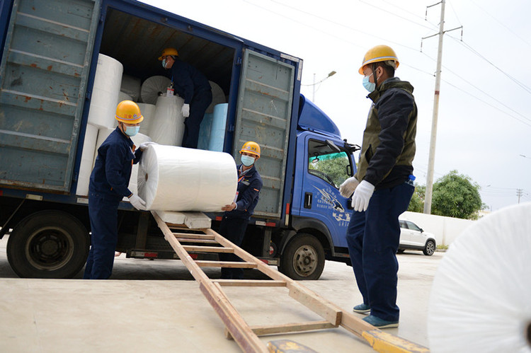 廣西田陽縣一次性口罩生産線成功試産