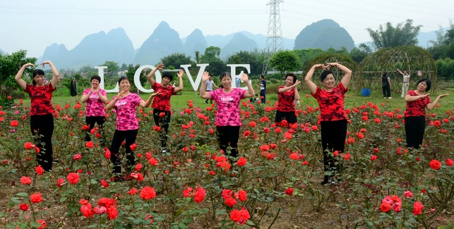 賀州平桂區：“五一”假期旅遊熱