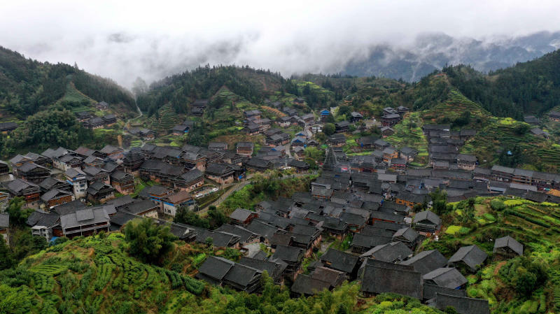 廣西三江：雨後侗寨景色新