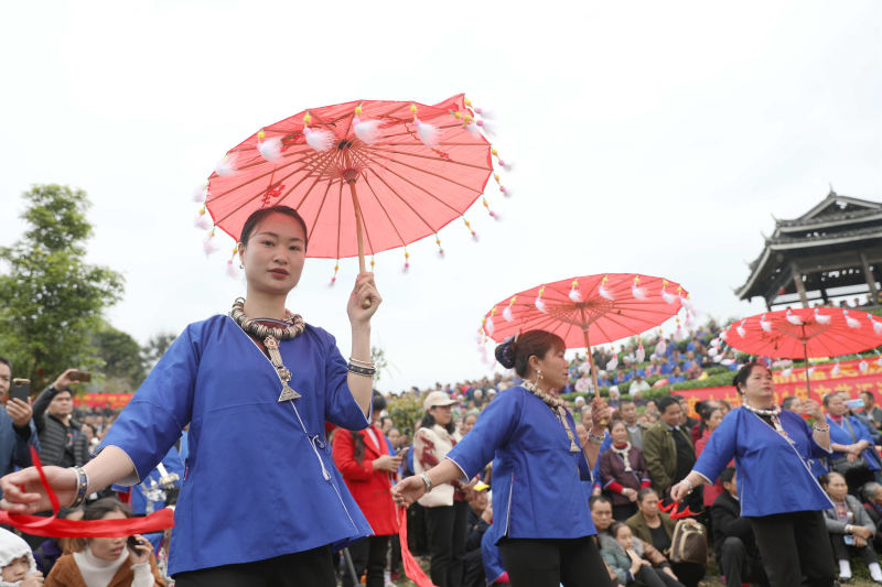 廣西三江：侗寨歡度土王節