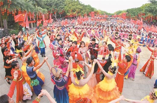 廣西織就民族團結進步的美麗壯錦