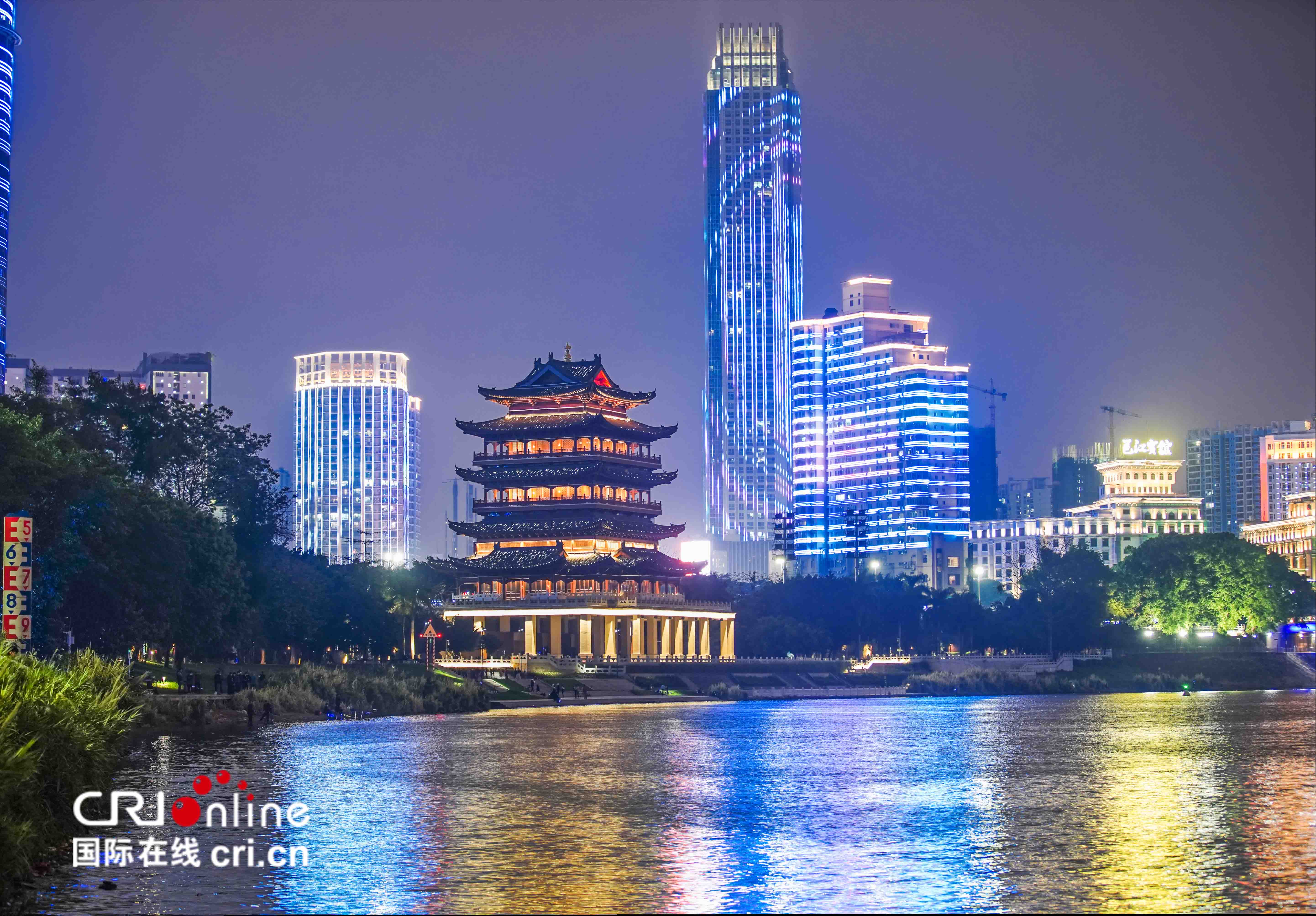 南寧市：煙火氣息點亮城市夜景