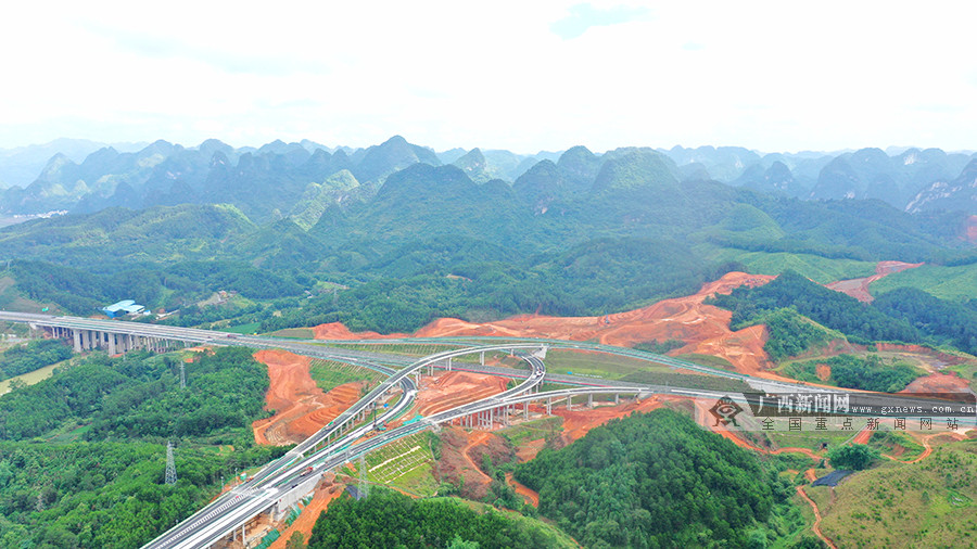 賀巴高速巴馬段建設進入尾聲 擬7月1日前完成通車