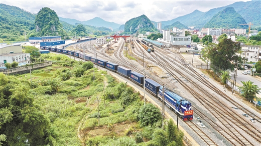 暢通跨境運輸動脈 構建通道陸路門戶——崇左市加快西部陸海新通道互聯互通建設