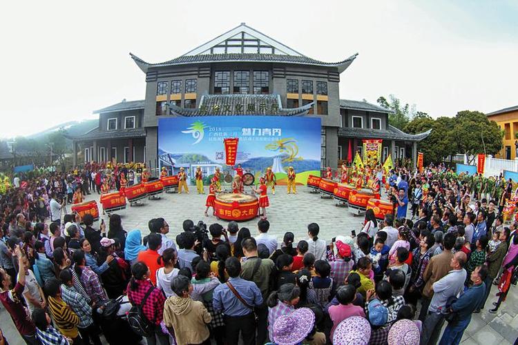 凝聚民族力量 澆灌幸福之花 ——青秀區多措並舉全力推進民族團結工作