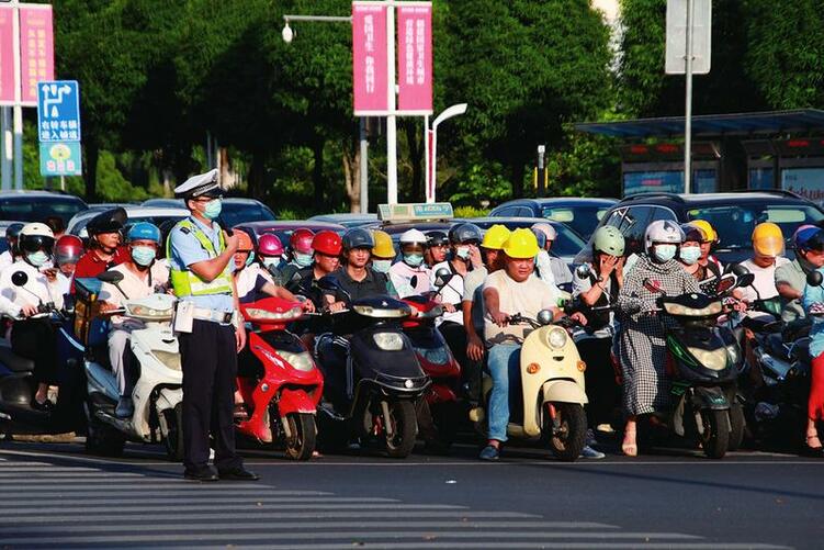 《南寧市電動自行車管理條例》施行一週年成效顯著