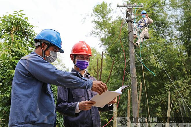 劉斌：京族群眾的“京族三島電力掌燈人”