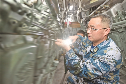 海軍艦艇“心臟”的守護神