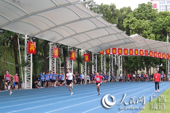 廣西優秀運動隊首屆體能大比武活動在邕舉行