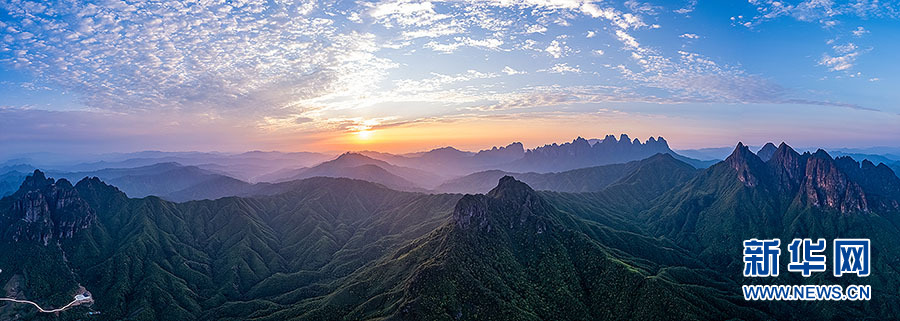 廣西：從日落到日出 60秒帶你看雲卷雲舒斗轉星移