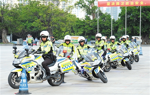 南寧警方舉行應急處突拉動演練