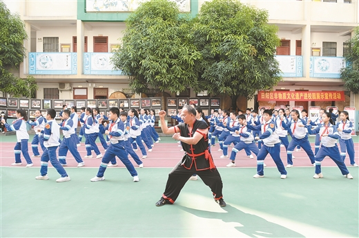 廣西：樂享“雙減”展風采 童心飛揚向未來