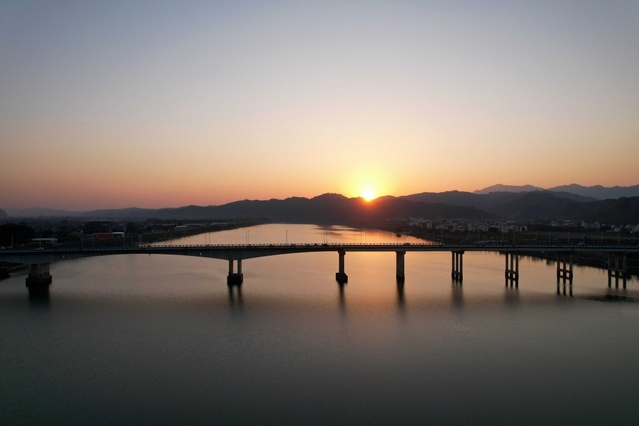 廣西：“最佳旅遊鄉村”大寨村的瑤鄉梯田風光