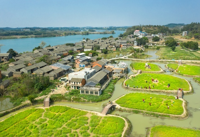 廣西：鄉村遊 享春光