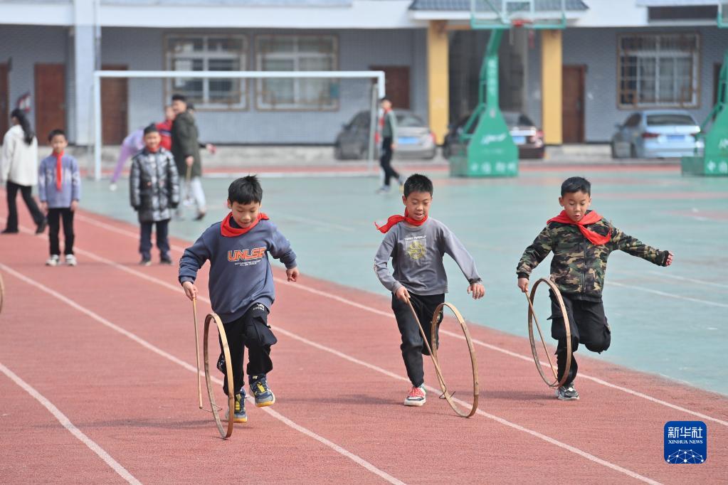 廣西梧州：民族傳統體育項目進校園