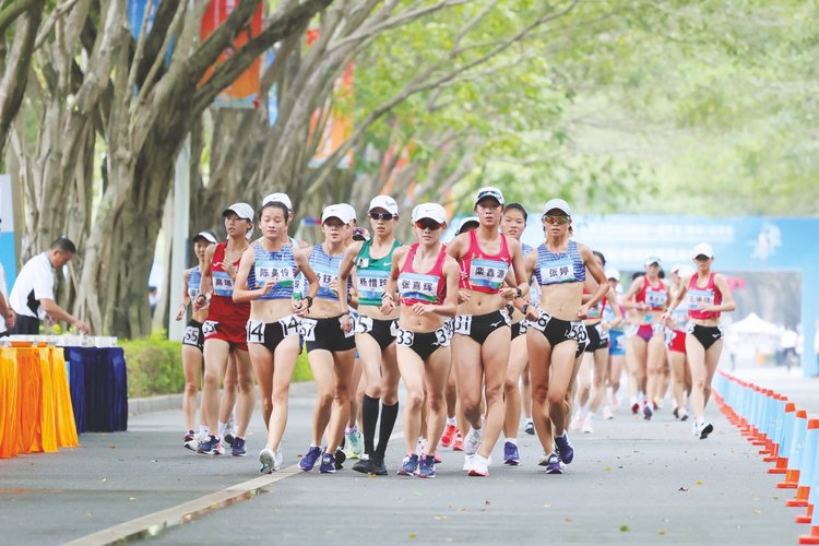 田徑（公開組）今日展開最後一個比賽日爭奪  南寧隊有望在女子接力賽登上領獎臺