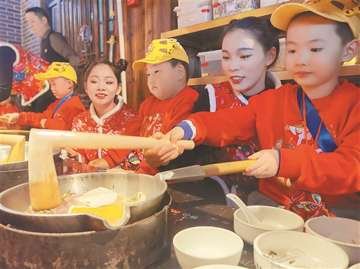 桂林熱情貼心接待“小東北虎”