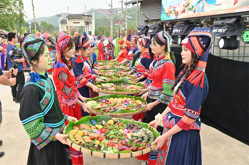 【潮起三月三】廣西象州：妙皇三月三茶旅文化活動點“燃”鄉村旅遊新爆點_fororder_妙皇茶宴.JPG