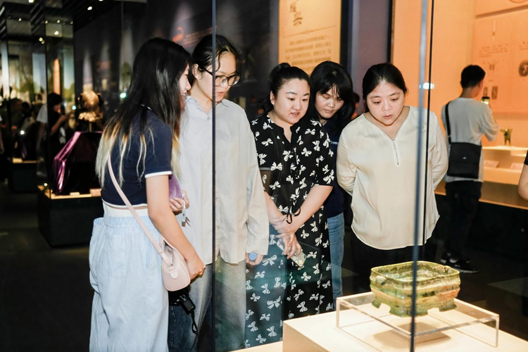 “國寶沉浮：圓明園獸首暨回流文物特展”在廣西博物館開幕_fororder_圖片4