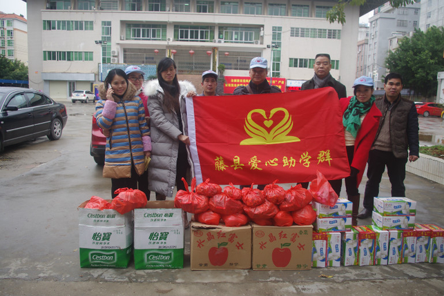 【2019廣西好網民】梧州退伍老兵徐日新:是網絡給我翅膀 是社會大愛無疆