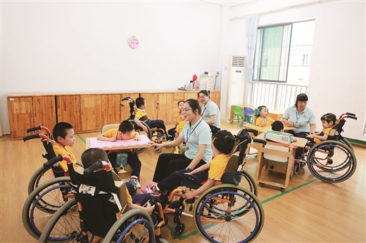 八桂大地鋪開溫暖民政新圖景