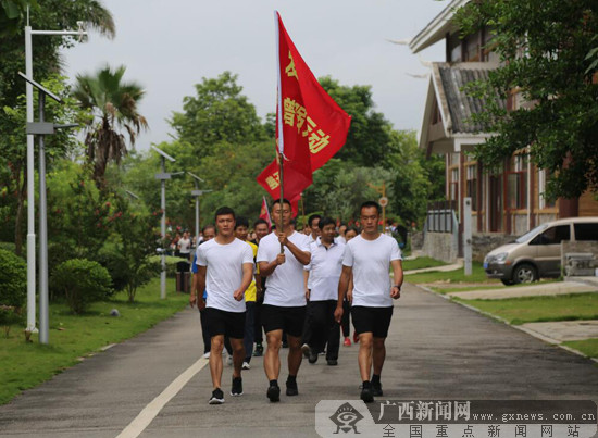 崇左市拉開第十屆廣西體育節全民健身活動序幕