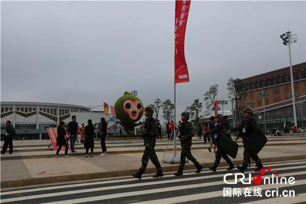 【唐已審】【供稿】廣西民運會開幕 武警官兵保駕護航