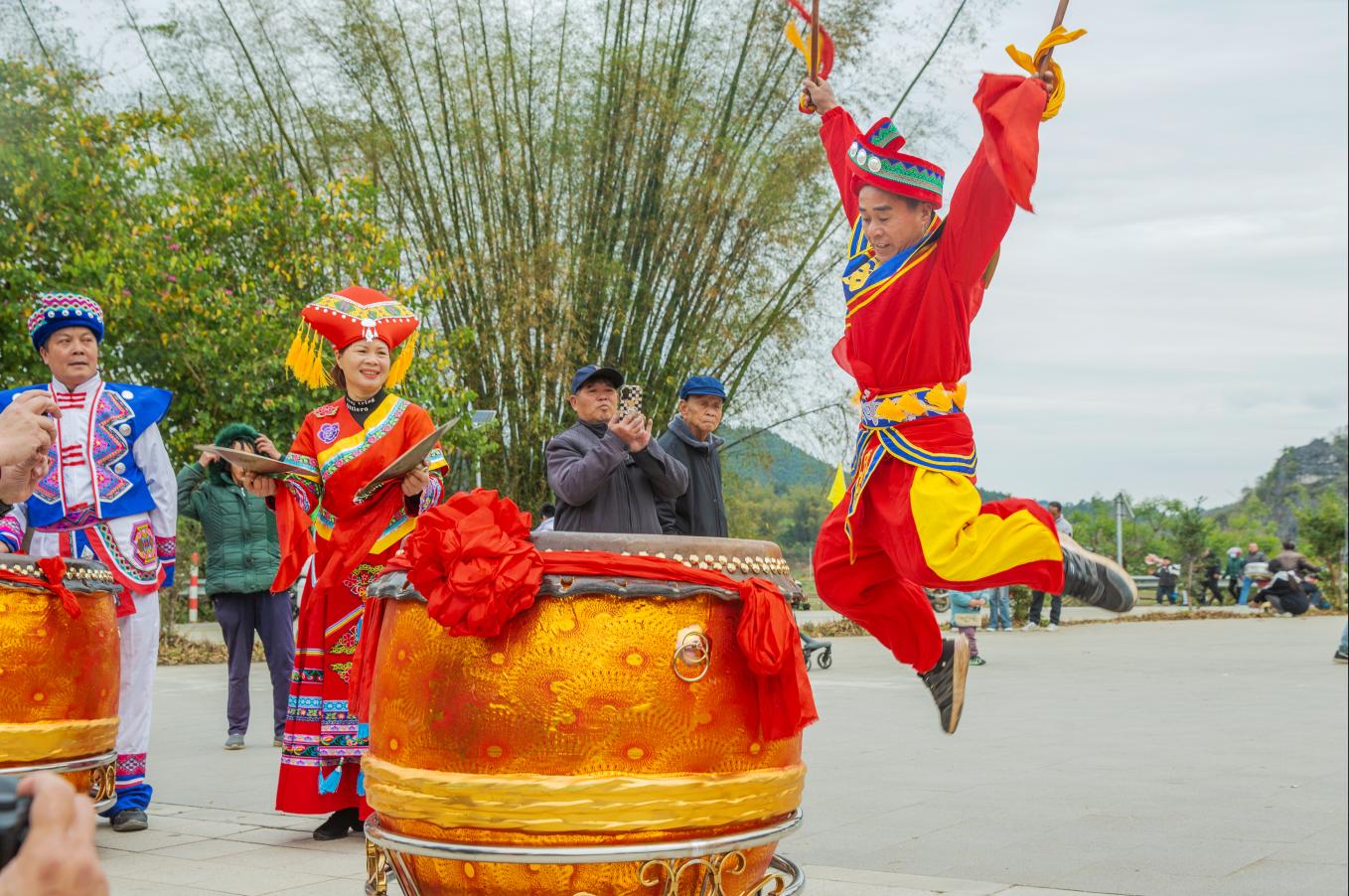 廣西上林縣塘紅鄉“三月三”石門龍母文化節精彩紛呈_fororder_1
