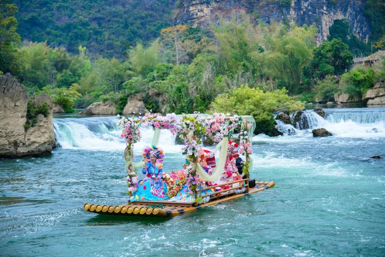 浪漫花海邂逅多彩非遺 崇左峒那嶼灣花朝季開啟_fororder_1