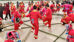 來賓武宣：千人舞動“三月三” 體育競技赴盛會