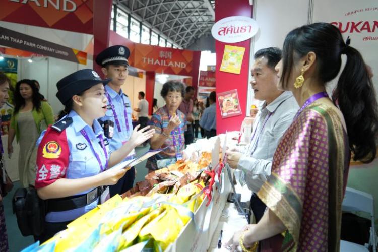 南寧市公安局以數智賦能護航東博會_fororder_1