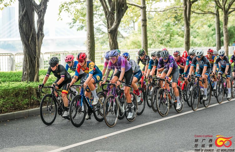 2025環廣西女子世巡賽精彩落幕 安娜·亨德森斬獲冠軍_fororder_SC18-06029_wm__59114796