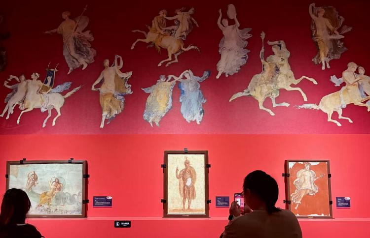 廣西首個古羅馬文明展開展 103件/套龐貝文物展出_fororder_4