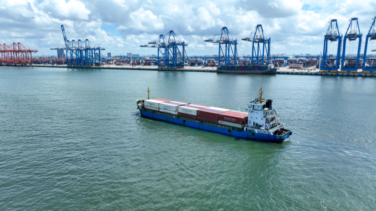 今年前7月西部陸海新通道班列運量同比增長75.3%_fororder_2