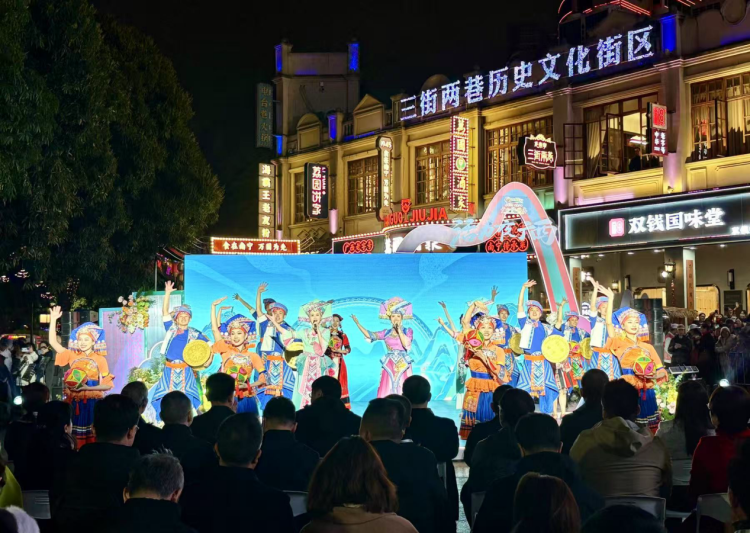 2025“活力夜廣西”嘉年華活動啟幕_fororder_圖片4