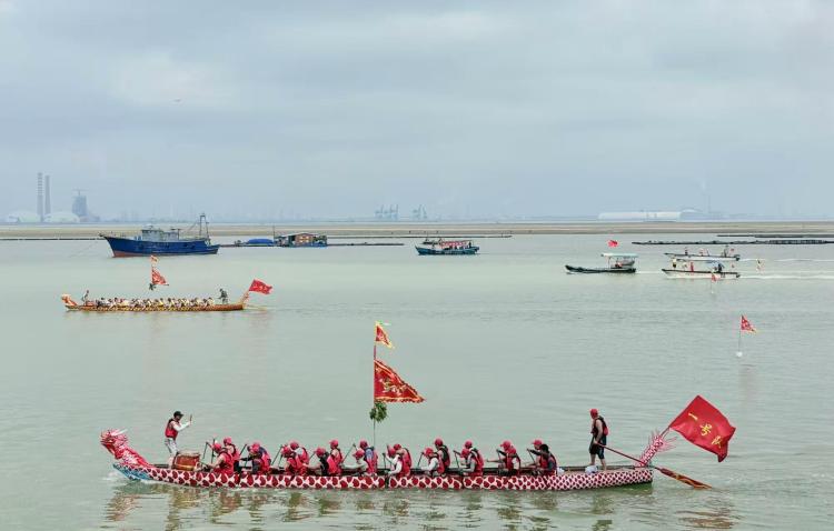 北海沙田港：漁民海上龍舟競渡慶端午_fororder_1