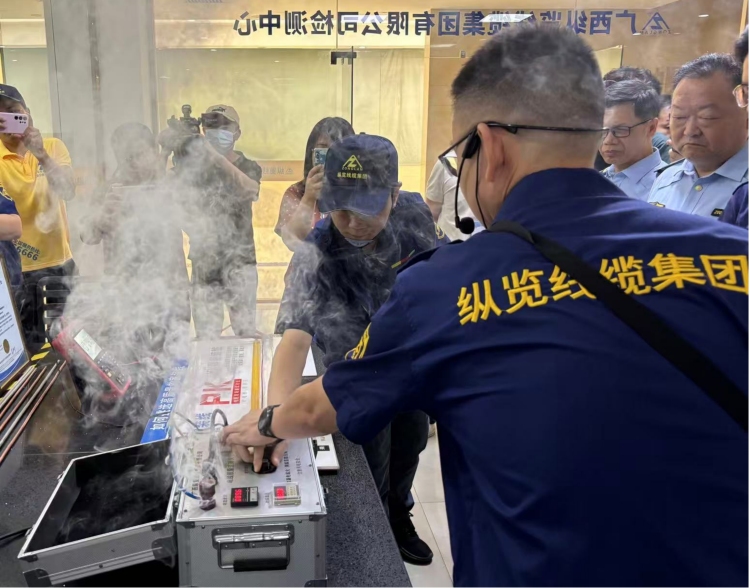 廣西開展“透明監管 共築誠信”媒體開放日活動_fororder_1
