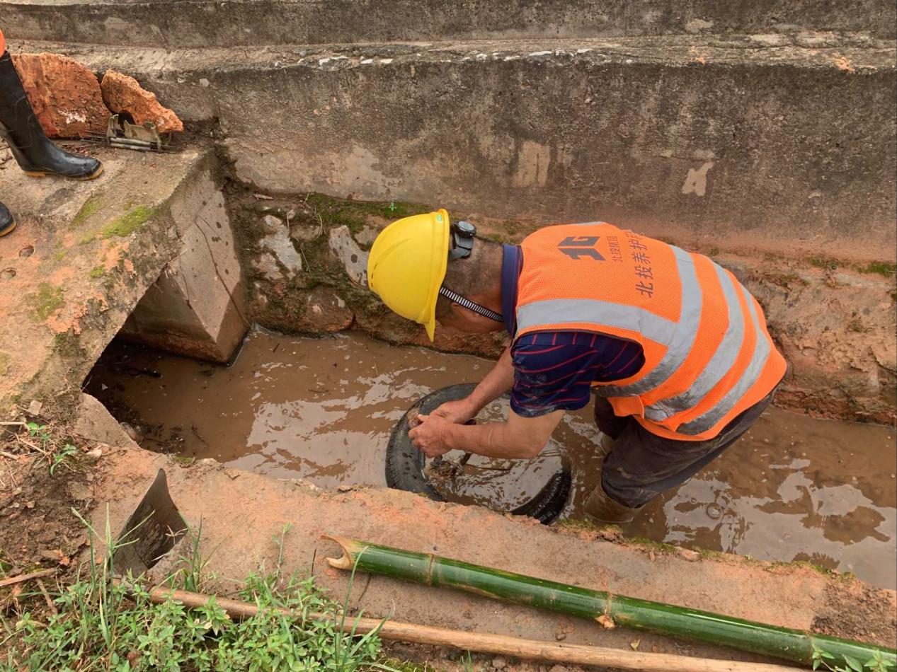 廣西平南：養護機械“小技改” 激發公路養護“大效能”_fororder_2