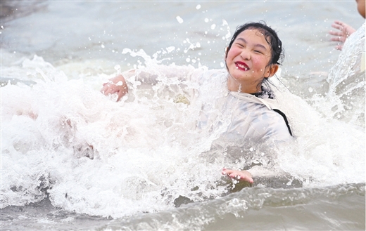 八桂覓清涼 山水沁心扉