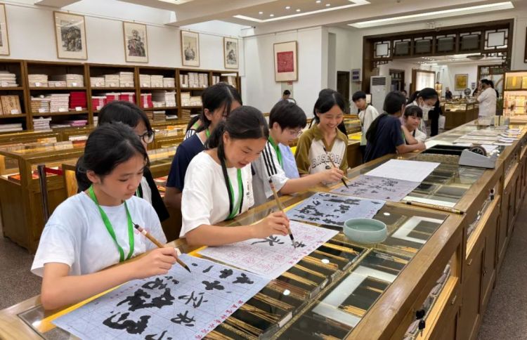 2025年工會夏令營廣西團走進北京_fororder_2