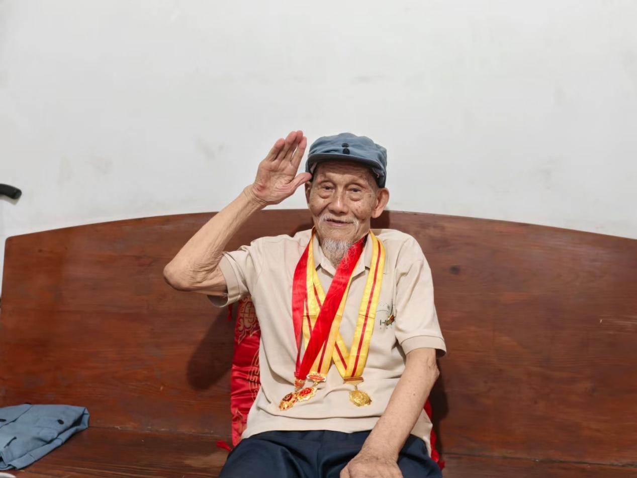百歲抗戰老兵孫洪秀：“活著”替戰友們見見祖國的繁榮昌盛_fororder_1