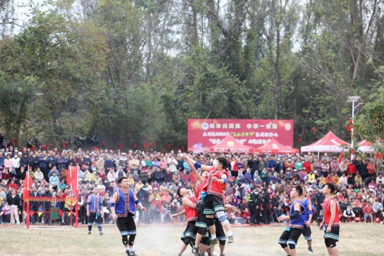 2025年左州金山花炮節在崇左舉辦_fororder_1