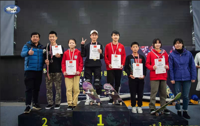 廣西體校運動員在U系列中國青少年滑板巡迴賽中斬獲1金 廣西體校運動員在U系列中國青少年滑板巡迴賽中斬獲1金