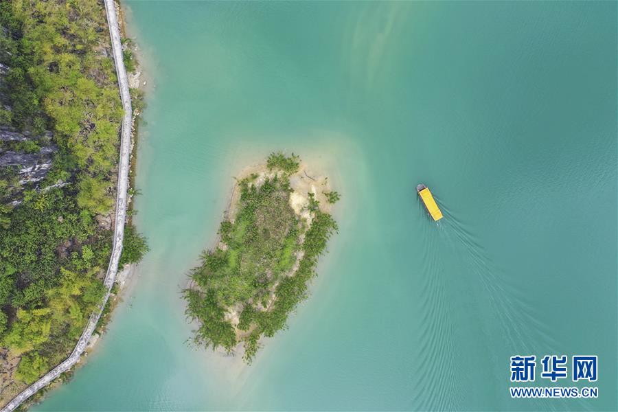 春到浩坤湖