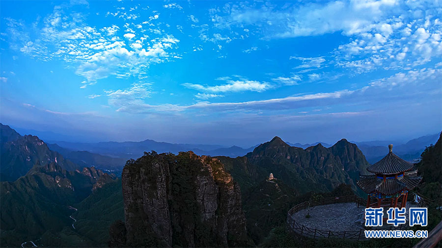 廣西：從日落到日出 60秒帶你看雲卷雲舒斗轉星移