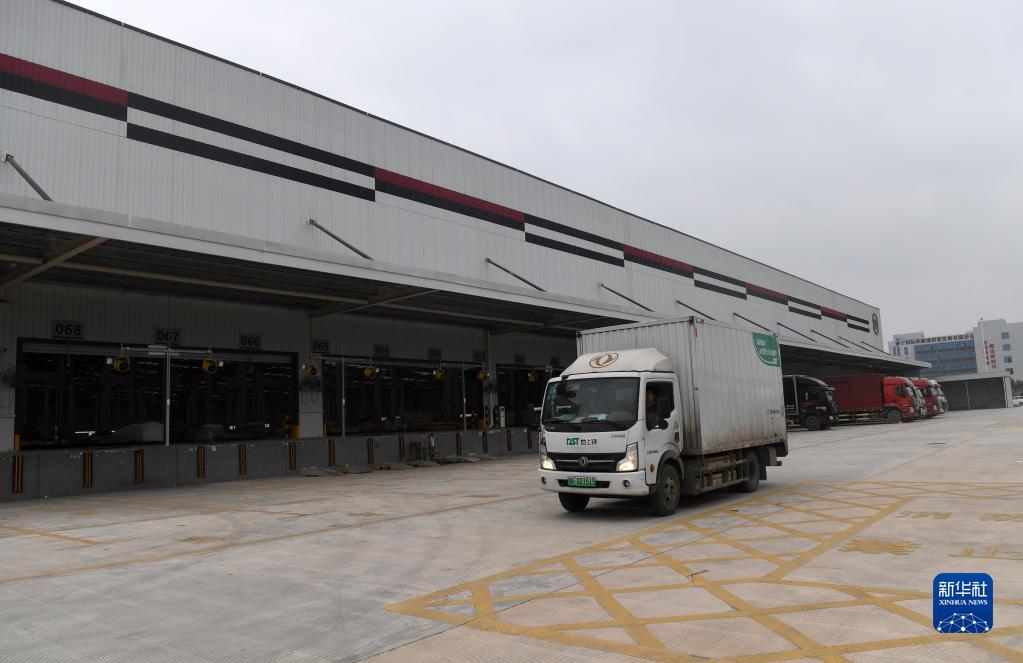 南寧國際鐵路港建成面向東盟物流分撥中心_fororder_1129521409_16814316163221n