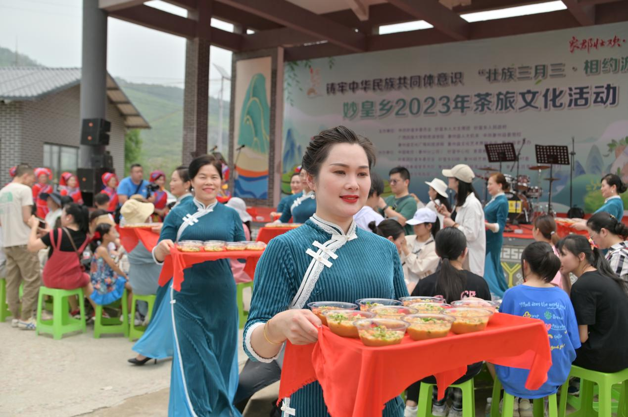 廣西來賓：舉辦茶旅文化活動 邀遊客感受壯鄉民族風情_fororder_圖片9