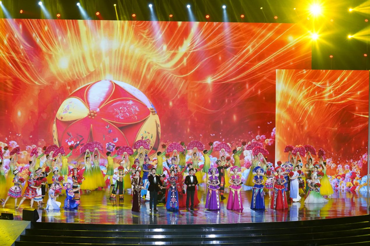 “大地飛歌·2023”在廣西南寧精彩上演_fororder_7FBD9C97-5484-4EAA-BE1D-EDA2B009987D